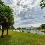 Ostsee Lounge - Meerblick, Sauna, Terrasse アパート *